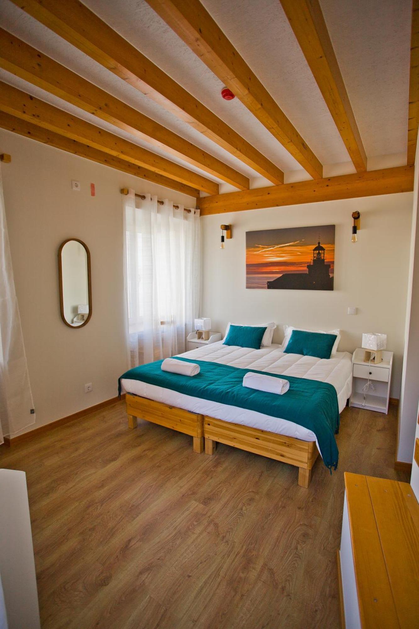 Guest House 10 De Agosto Figueira da Foz Buitenkant foto