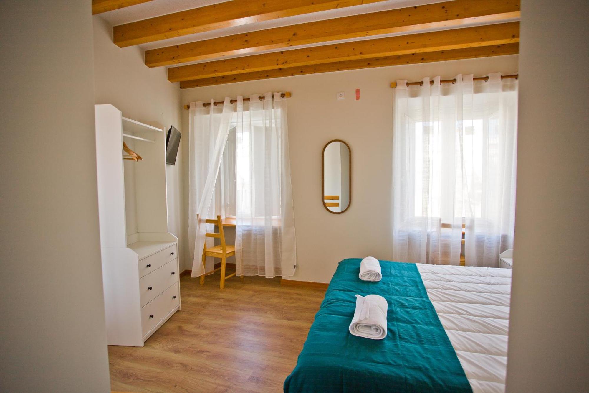 Guest House 10 De Agosto Figueira da Foz Buitenkant foto
