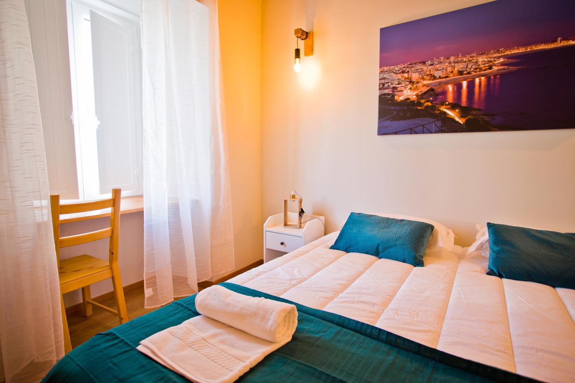 Guest House 10 De Agosto Figueira da Foz Buitenkant foto