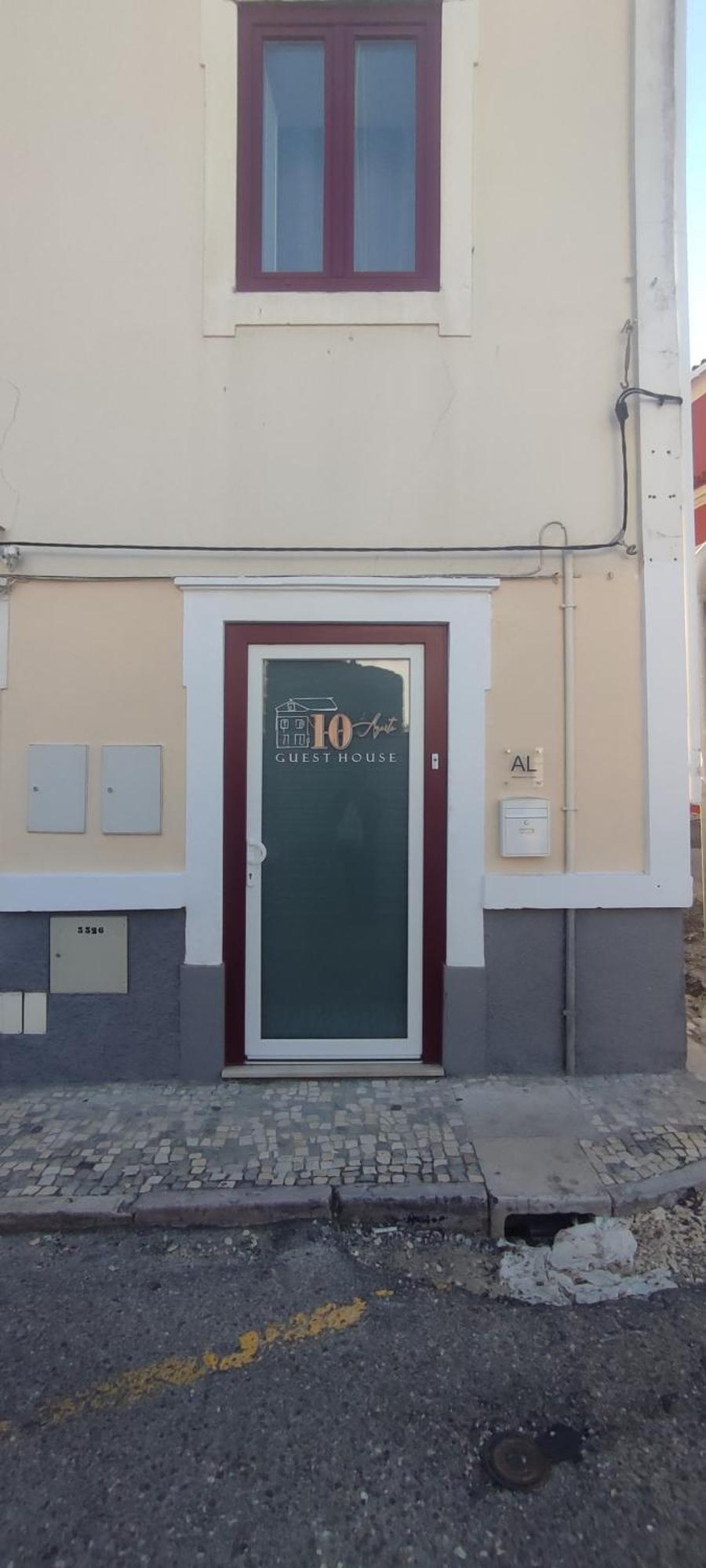 Guest House 10 De Agosto Figueira da Foz Buitenkant foto